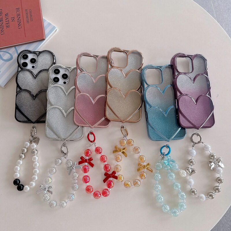 Electroplated Heart 17-Dimensional Phone Case with Bracelet Suitable for Apple 16 Pro Creative iPhone 13 Phone Case 15