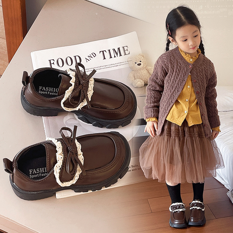 Zapatos de cuero para niñas 2025 otoño nuevo estilo de moda para niños con suela suave zapatos princesa de estilo británico Lefour zapatos para bebés mujeres zapatos