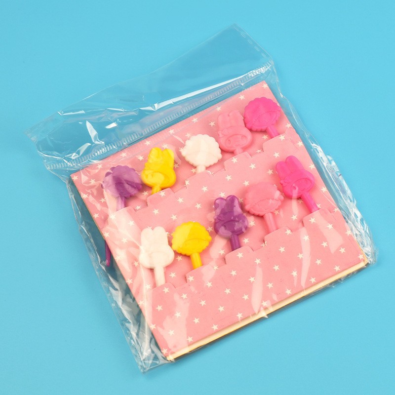 Cartoon japonés encantador tenedor de fruta transfronterizo venta caliente stick de fruta creativa decoración mini tenedor de fruta al por mayor