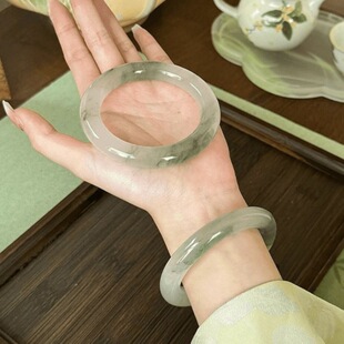 ������Ȼ�½���ɽ�����Cѩ���h�����C����Ů���z��A�l���C