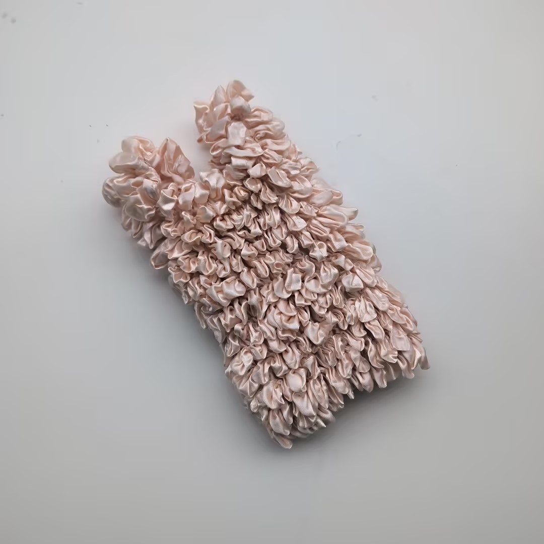 Bolso de burbuja multiusos popular de gran capacidad de la celebridad de Internet de las mujeres Bolso de burbuja japonés y coreano nuevo bolso mágico bolso telescópico bolso plisado