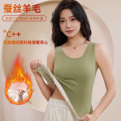 痕跡のない保温ベストの女性の中には、冬の底にベルベットと厚いベルベットの発熱ウールのシルクのベストを着ています
