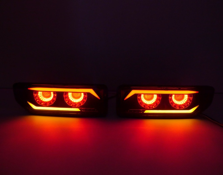 Suitable for Suzuki 19-24 Jimny Rear Bumper Light Brake Light Flowing Water Turn Signal Tail Light