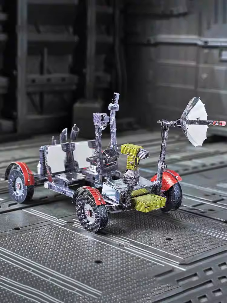 Versión en color Apollo Lunar Rover