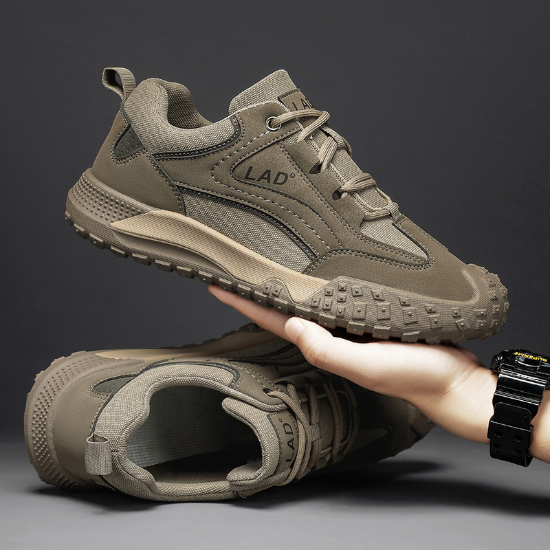 Primavera zapatos casuales de moda para hombres zapatos de protección laboral zapatos de hombre zapatos de skate transpirables tendencia de montaña zapatos deportivos de hombre al aire libre sitio de construcción