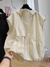 无袖美式坎肩马甲背心宽松马夹外套女特大300码连帽冲锋衣春秋斤
