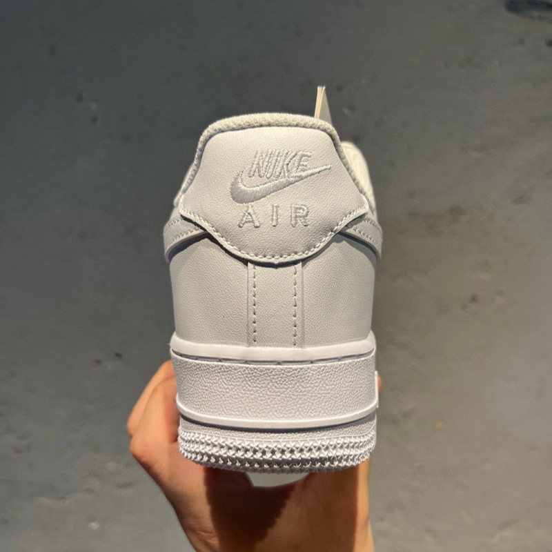 Fábrica de Putian AF1 Fuerza Aérea Nocta-Drake blanco puro negro puro hombre y mujer zapatos casuales de skate de bajo nivel