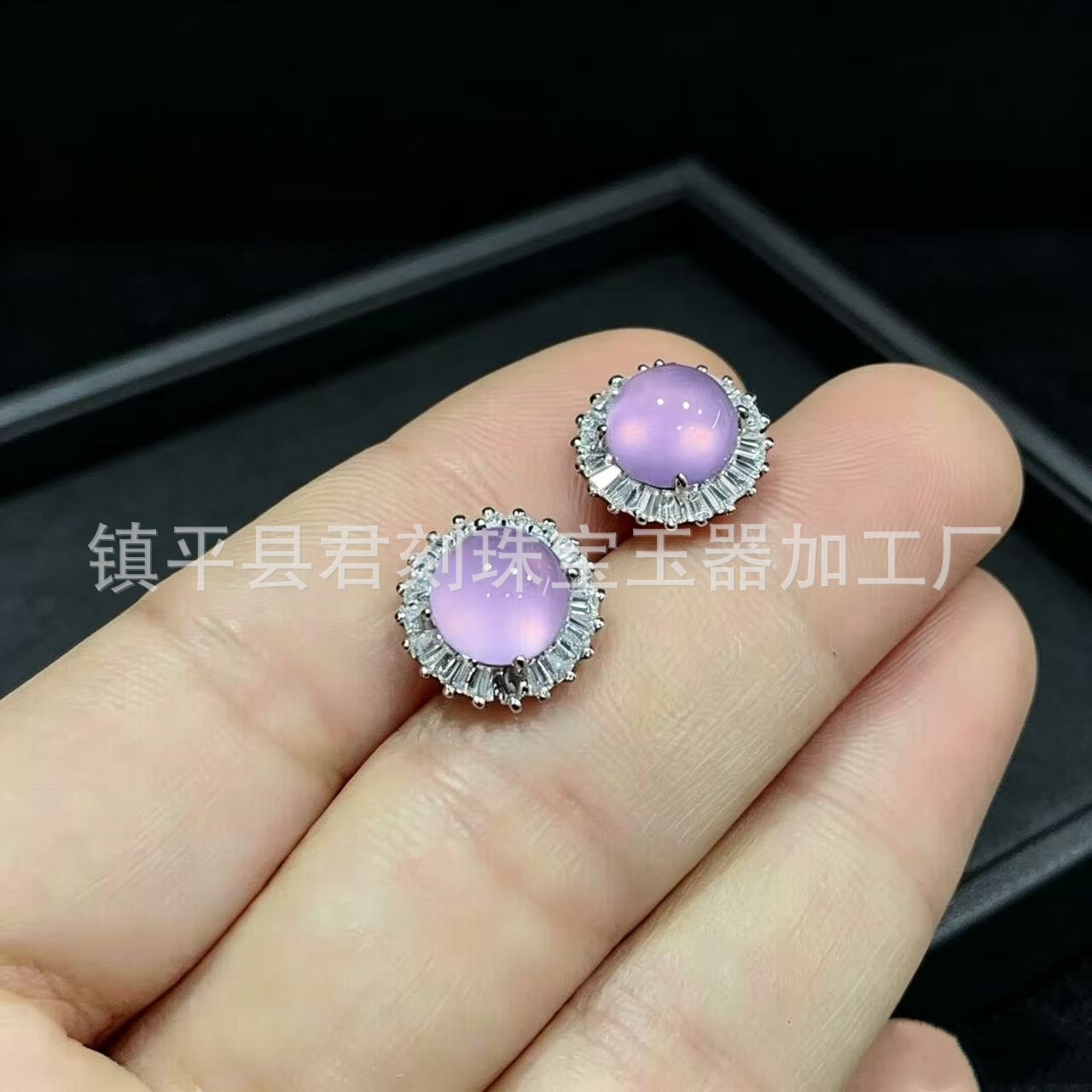 Style 4 inlaid pink chalcedony stud earrings