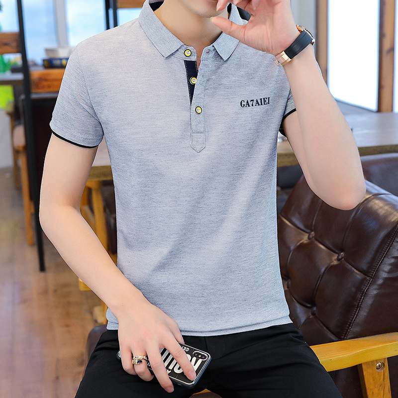 Camiseta de manga corta de los nuevos hombres del verano camiseta de color sólido Camiseta estilo coreano solapa media manga de algodón camiseta de polo delgada