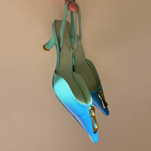 2025夏季金属扣尖头漆皮包头镂空高跟凉鞋女士单鞋轻奢