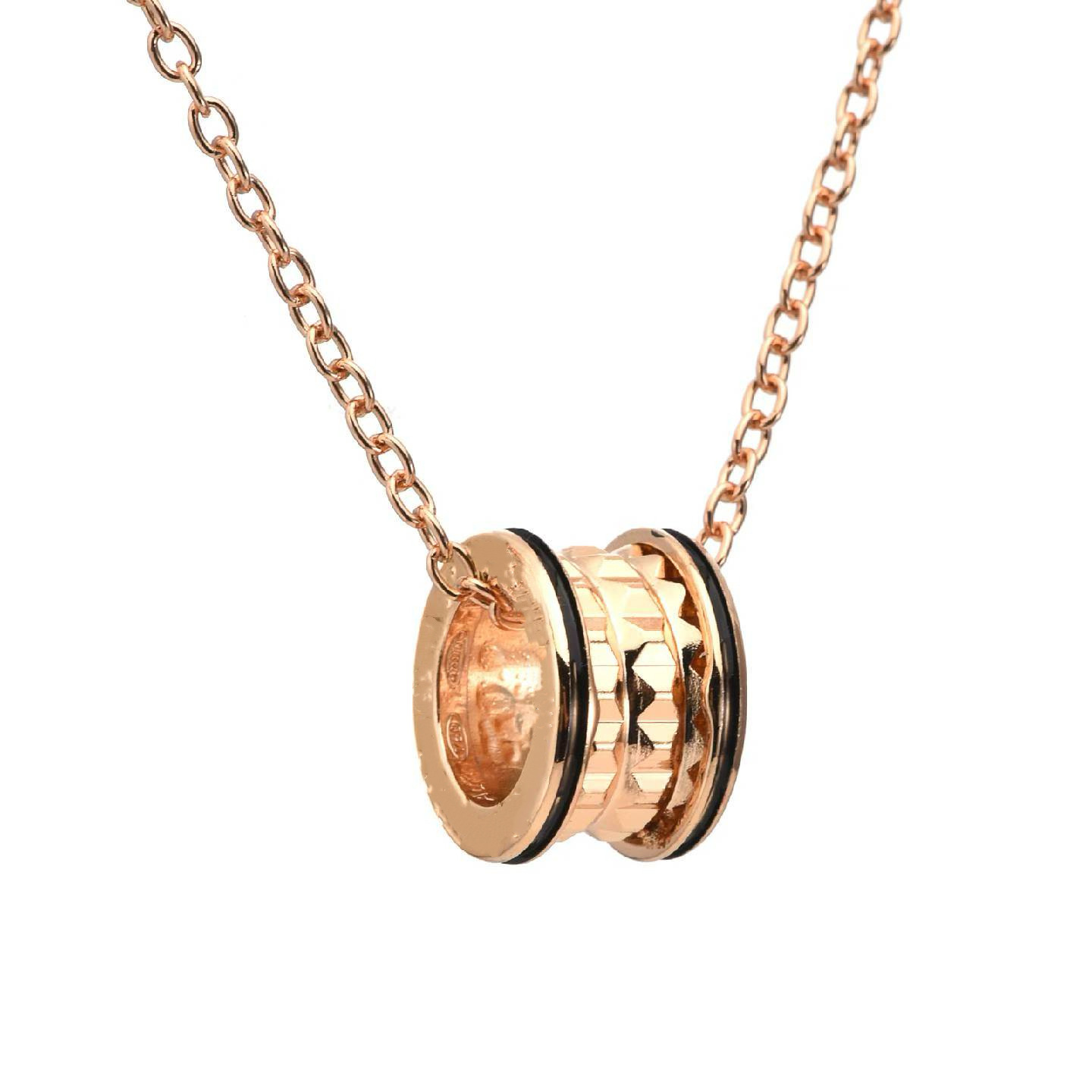 Black edge rivets rose gold
