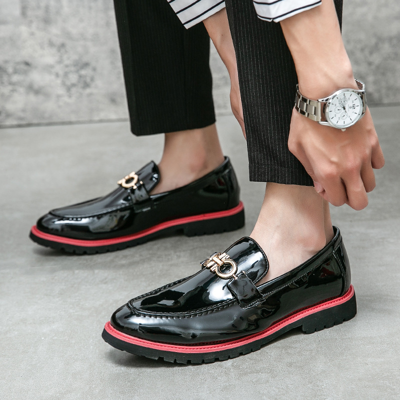 Zapatos de cuero transfronterizos de gran tamaño, zapatos de cuero de un pie, zapatos casuales de estilo británico coreano, zapatos de boda para hombres