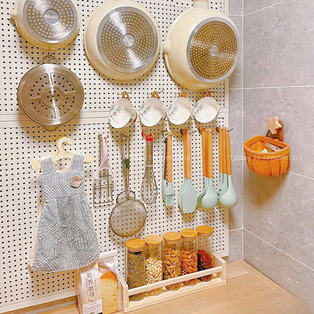 Tablero de agujeros Estante de pared Gancho para herramientas de horneado Estante de almacenamiento montado en la pared Boca decorada Tienda de postres Cocina de acero inoxidable