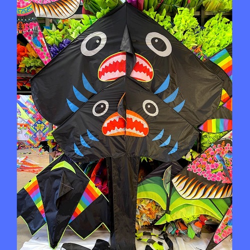New Large Shark and Manta Ray Kite for Adults with Line Wheel, Easy to Fly - Weifang Kite Manufacturer Wholesale