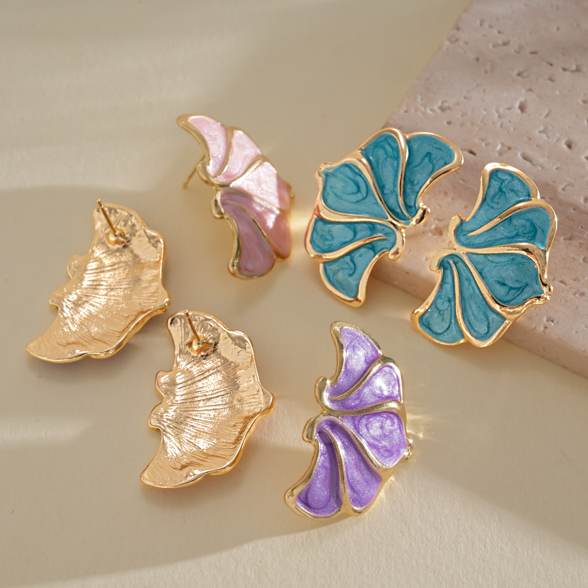 Europa y los Estados Unidos retro goteo de aceite flores aguja de plata pendientes transfronterizos dulces pendientes de nicho de alta calidad pendientes de moda para mujeres image 5