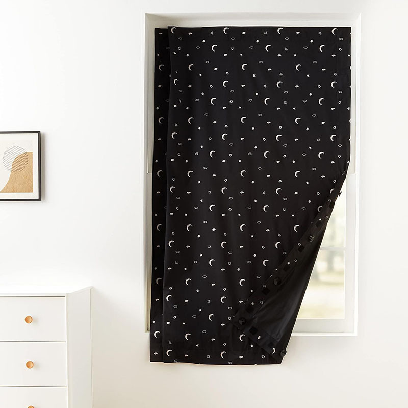 Portable Suction Cup Blackout Curtain No-Drill Travel Blackout Curtain with Storage Bag Temporary Sunshade for Hotels