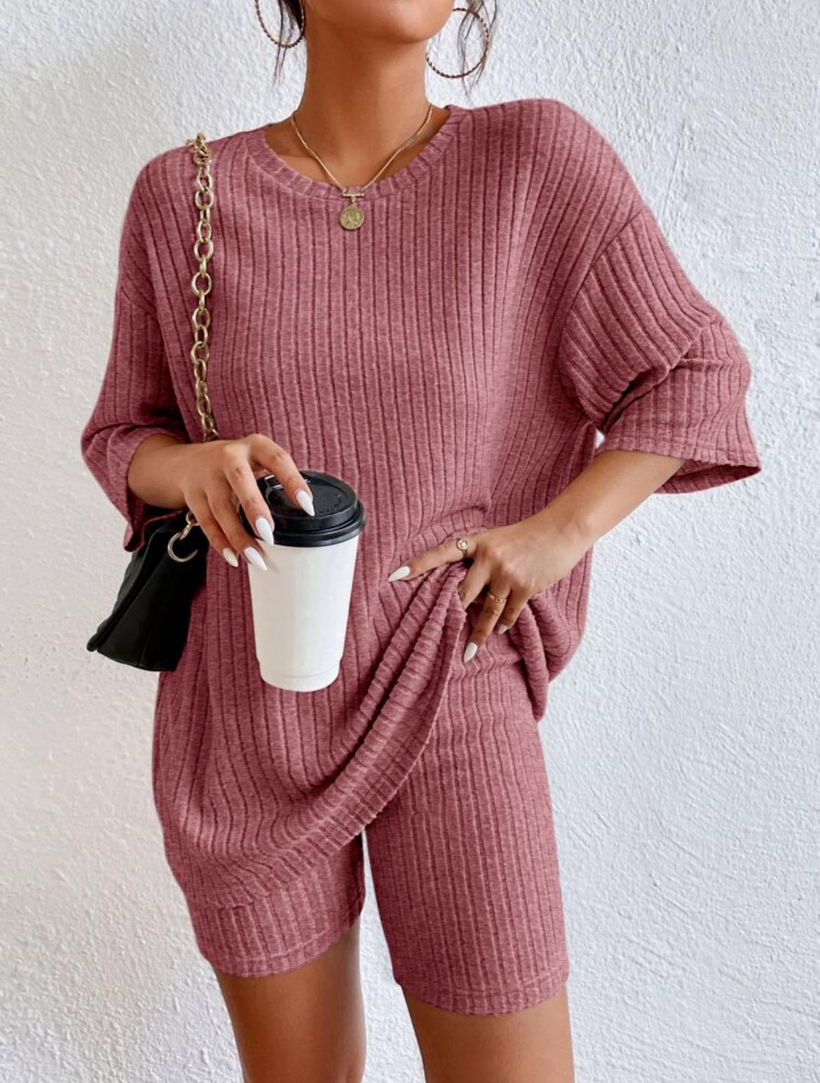 Women's Casual Solid Colour Shorts Set Round Neck Spring Outfit_voghion.com