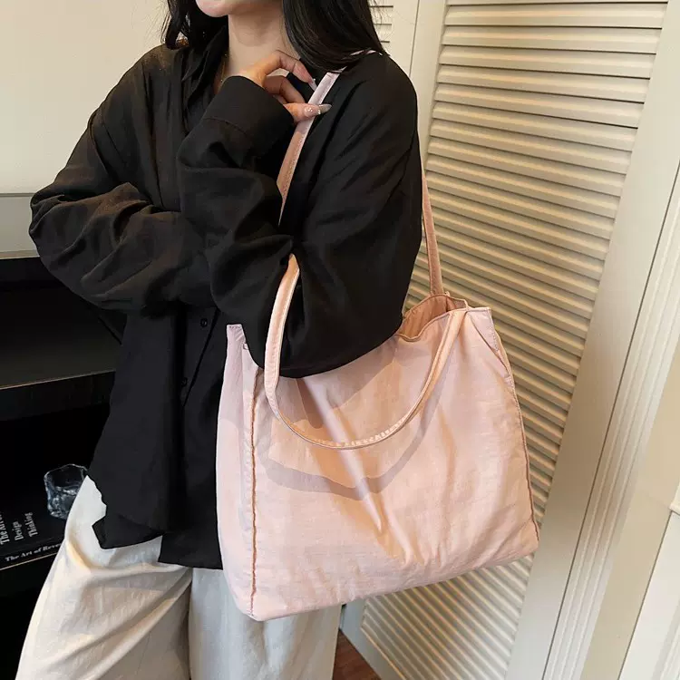 新款日系尼龙休闲纯色单肩包时尚简约大容量学生通勤上课托特包女