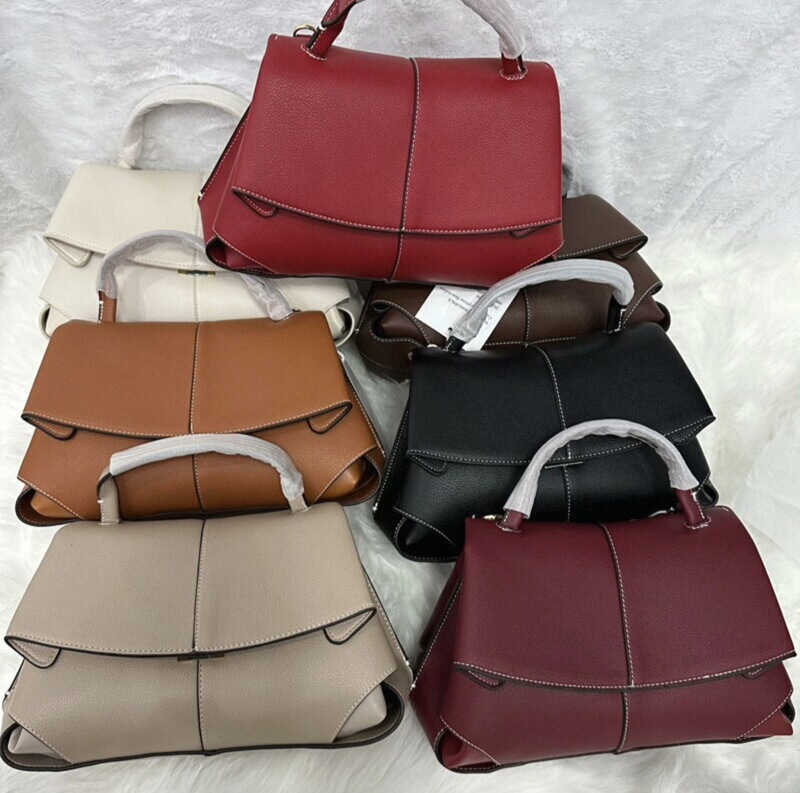 POL French Pleated Smile Bag, New Niche High-End Women's Bag, Simple Commuting Shoulder Crossbody Underarm Bag POL French Pleated Smile Bag, New Niche High-End Women's Bag, Simple Commuting Shoulder Crossbody Underarm Bag