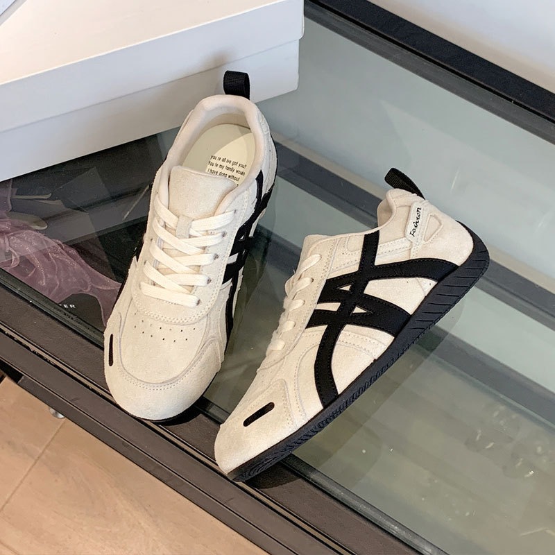 Zapatos de entrenamiento de la mujer 2026 primavera nuevo ultra caliente retro ligero zapatos casuales con suela suave zapatos deportivos de mujer image 8