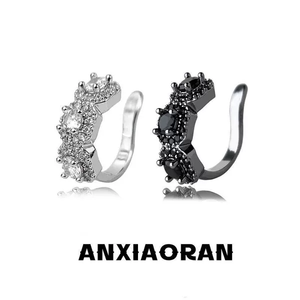 Fashionable Non-Pierced Ear Cuffs with Full Rhinestones, Copper Zircon Stud Earrings, European and American Niche Personality Ear Clips for Men and Women