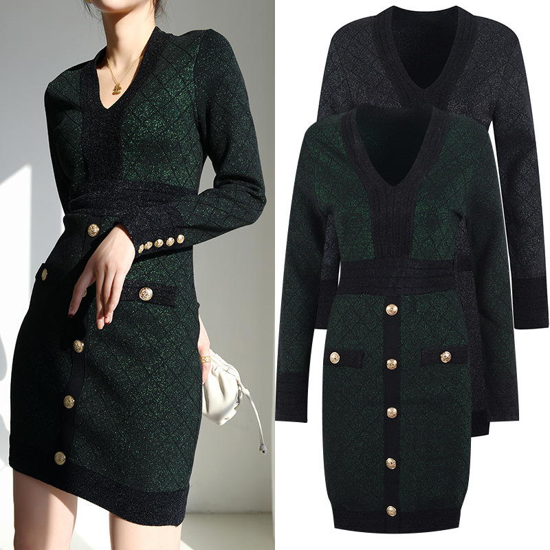 Metal Buckle Elegant V-Neck Slim-Fit Slimming Knit Dress 2022 Early Spring New Style Shiny Silk Diamond-Patterned Bodycon Dress