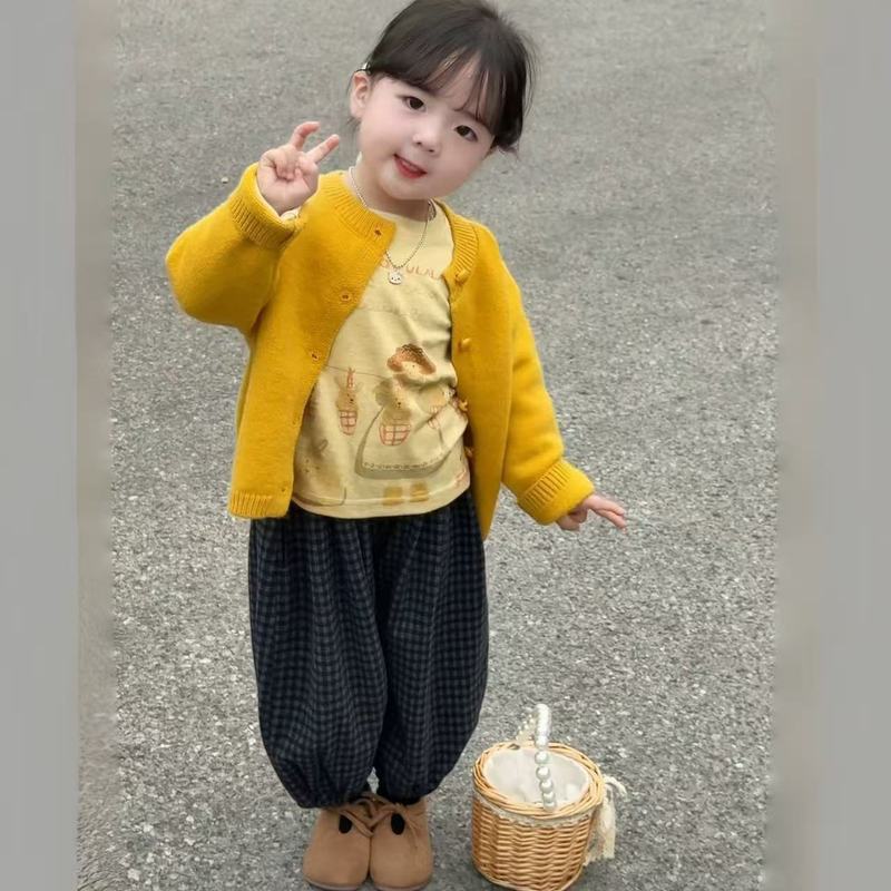 女童针织开衫秋冬毛衣外套+长袖内搭+格子灯笼裤新三件套|undefined