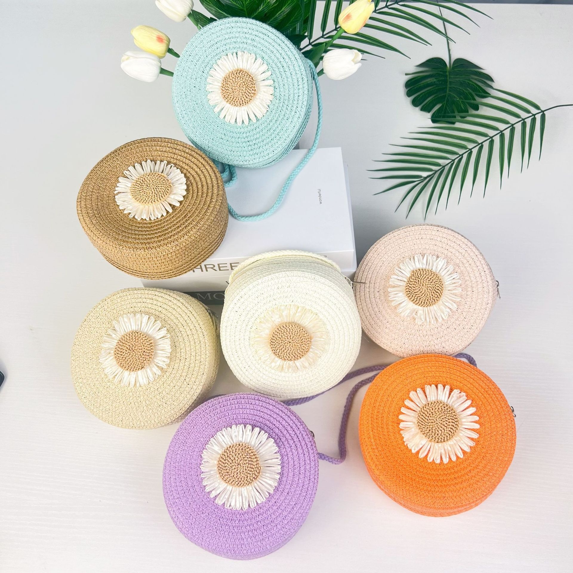 New Large Sunflower Straw Woven Bag, Children's Coin Purse, Cartoon Round Bag, Tourist Attraction Stall Cute Small Crossbody Bag