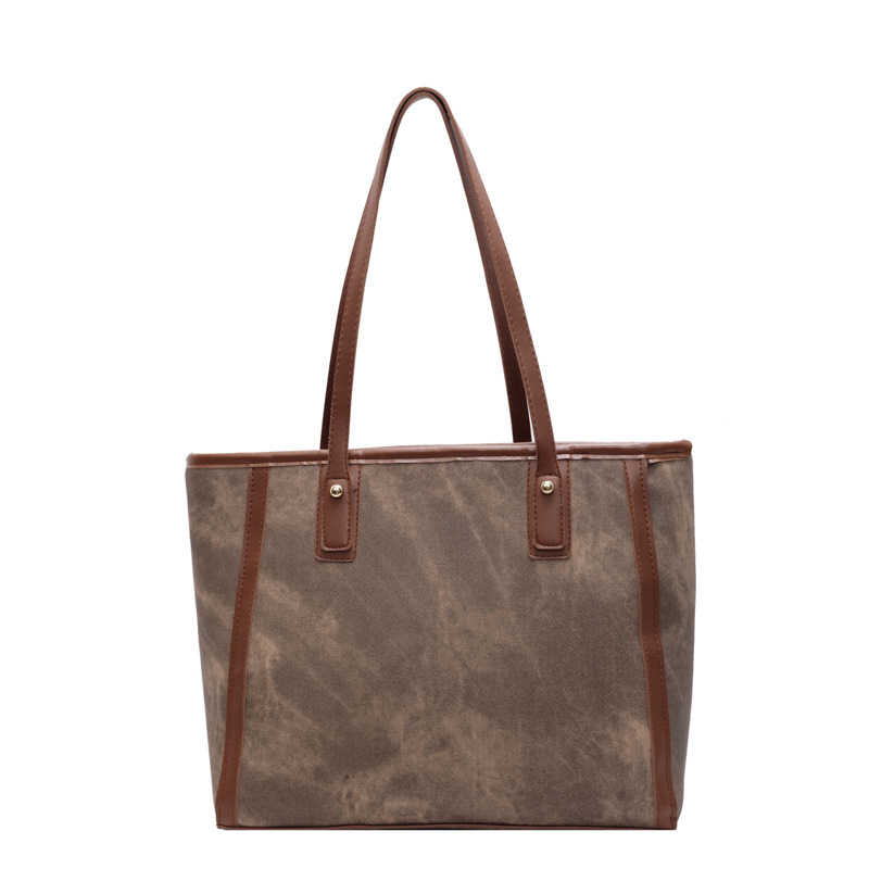 Bolsa de alta sensación de gran capacidad para mujeres 2023 nuevo otoño y invierno, bolsa de hombro universal para estudiantes universitarios en clase, bolsa de viaje