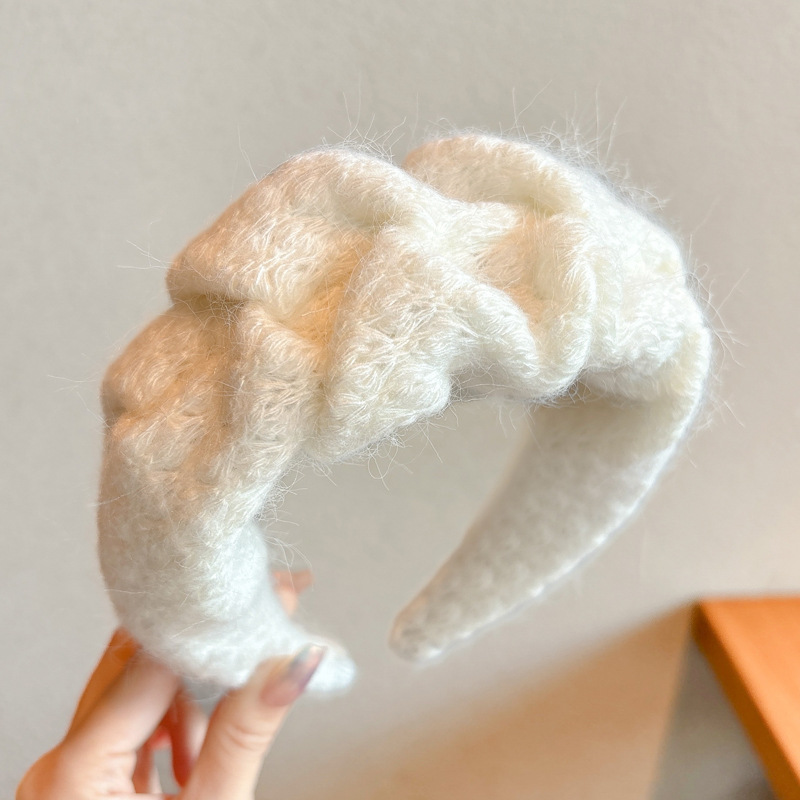 Otoño y invierno retro de moda de alto nivel sensación de banda ancha de cabello temperamento simple lavar la cara banda de cabeza para salir al cabello accesorios para el cabello