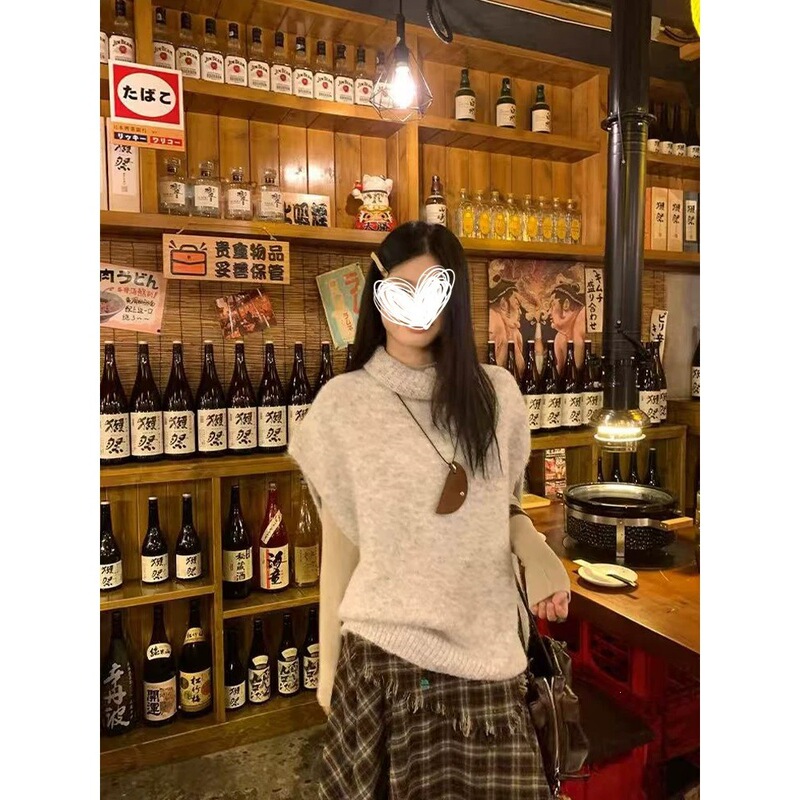 Alpaca Wool High Collar Knitted Vest for Women, Autumn and Winter Layered Wear Sweater Top Alpaca Wool High Collar Knitted Vest for Women, Autumn and Winter Layered Wear Sweater Top