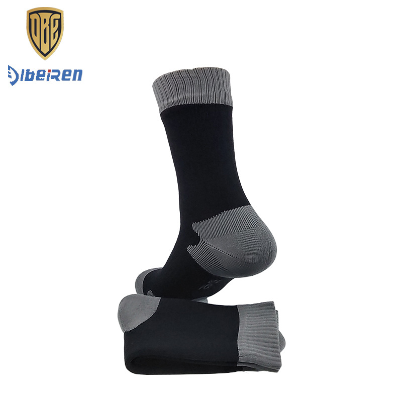 검은 색과 회색