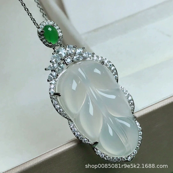 Chalcedony Necklace 25
