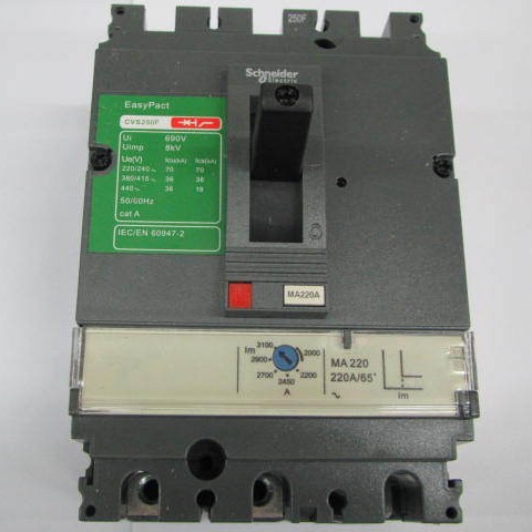 原装正品CVS250F 3P MA220 Schneider空气开关塑壳式断路器