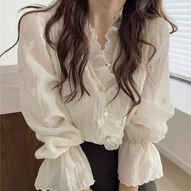 Spring and Autumn New French-Style Chanel-Inspired Women's Shirt with Unique Design, Pleated and Distinctive, High-End Women's Blouse