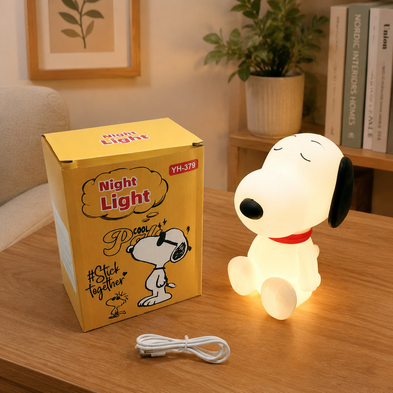 Cross-Border Popular Snoopy Bedside Night Light, Soft Rubber Soft Light Tap Lamp, Internet Celebrity Birthday Gift, Nursing Night Light