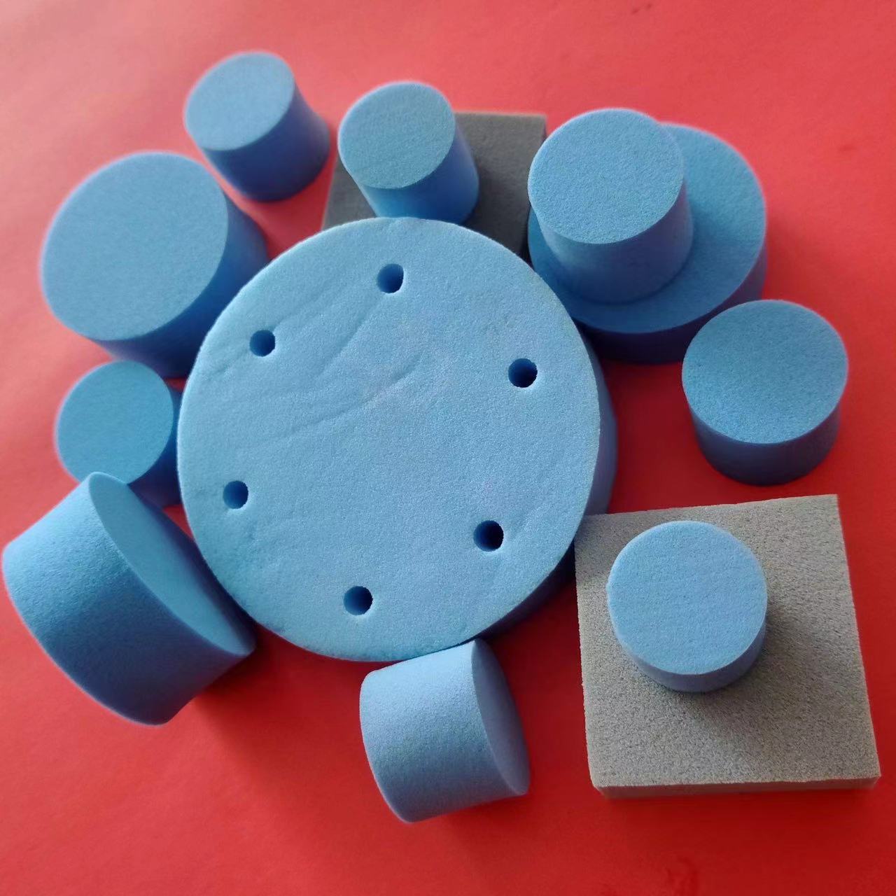 工厂供应PVA吸水棉片材异形冲压PVA遇水膨胀化妆棉高密度清洁海绵