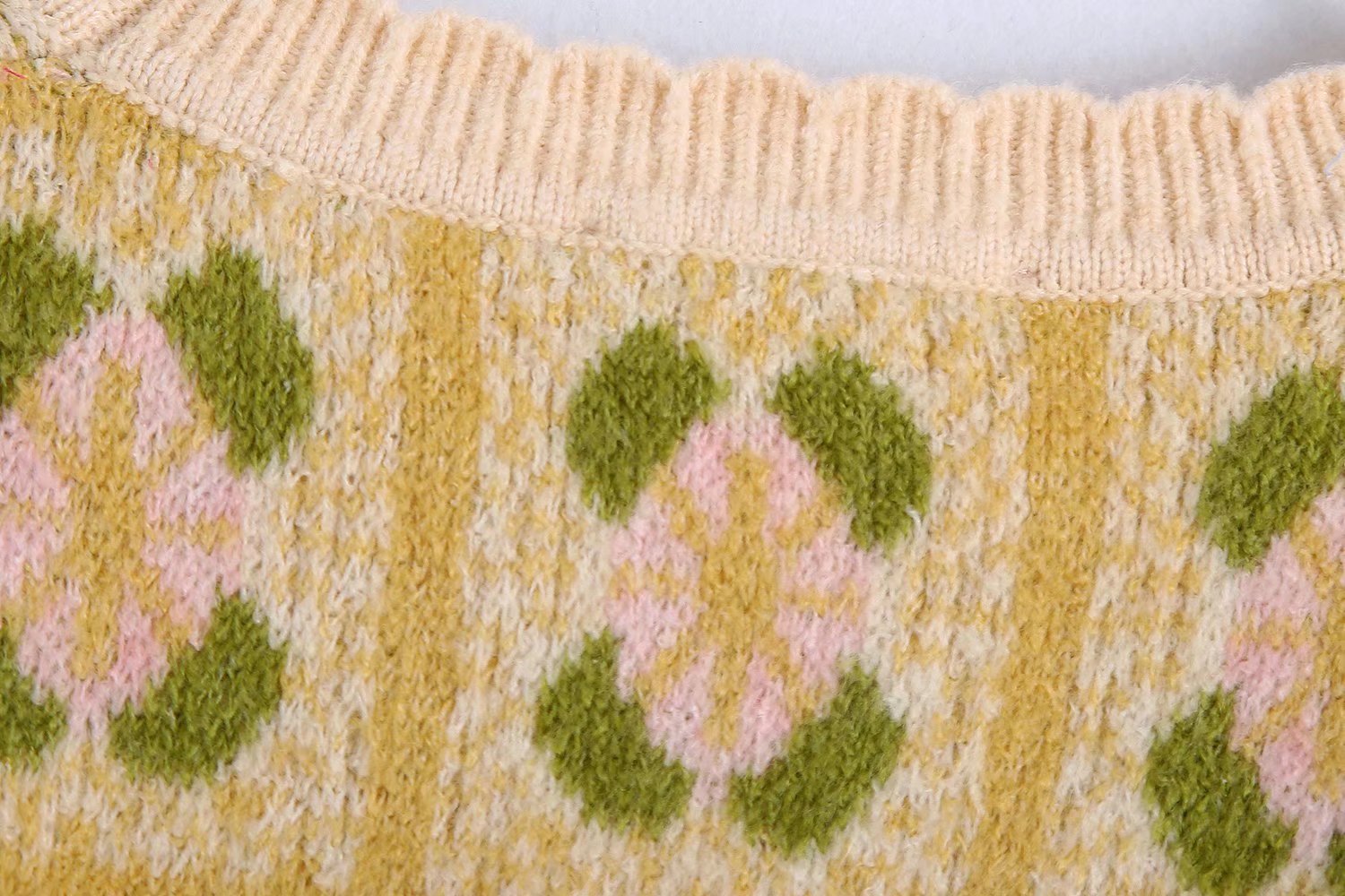 Flower Pattern Jacquard Knitted Crop Cardigan NSXFL116060