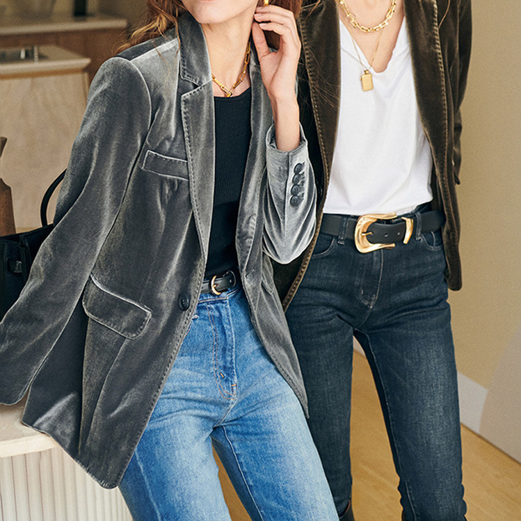 Velvet Blazer Women's 2026 Spring New Korean Style Casual Spring and Autumn Short Slim-Fit Suit