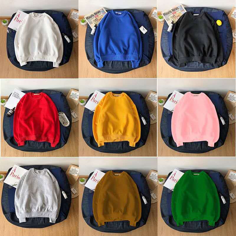 solid hoody with a round collar