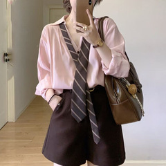 韩式休闲风粉色衬衫女长袖设计感纽扣宽松上衣高级感短裤两件套装