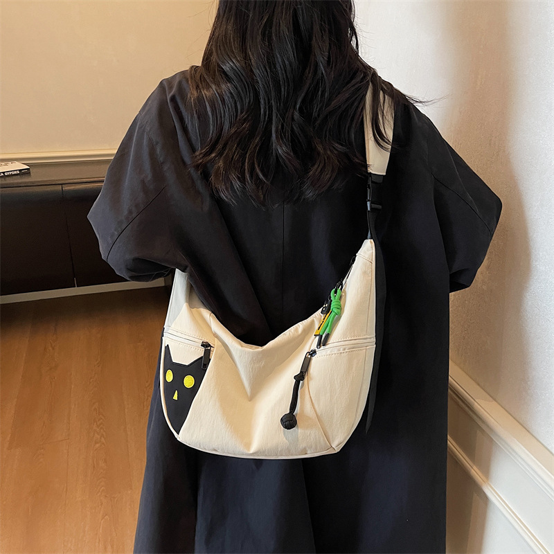 Oxford Cloth Women 2025 New Fashion Single Shoulder Large Capacity Crossbody For Class And Commute Dumpling Bag_voghion.com