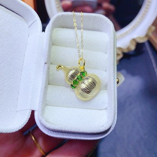 Factory wholesale explosions natural diopside pendant S925 silver inlaid main stone 3*3 selling Europe and the United States a generation of hair