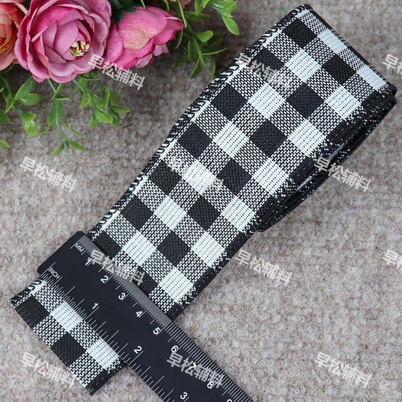 길이 1.8 m * 폭 4.9cm (검은 색 가장자리가있는 흑백 격자 무늬)