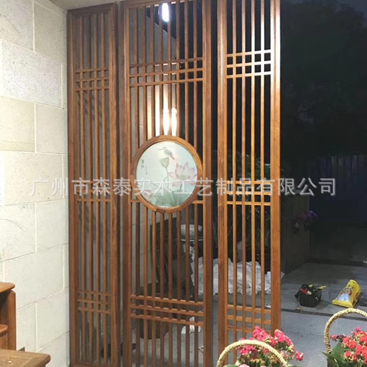 广州源头工厂直销爆款实木花格隔断木制新中式客厅屏风背景墙