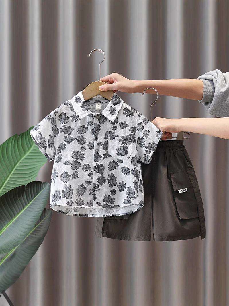 Conjunto de Verano para Niños 7319, Camisa Floral de Manga Corta y Pantalones Cortos, Modelo 2026, Conjunto de Dos Piezas Ligero para Niños