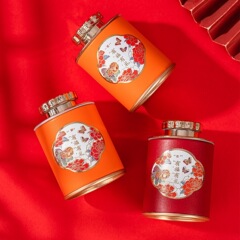 喜茶の小さいお茶の缶の大きい赤いガウンのお茶のお土産の結婚式の贈り物