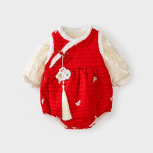 婴儿衣服秋冬装加绒加厚新生儿打底衫包屁衣两件套红色公主外出服