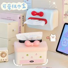 クリームの家のティッシュの箱は穴を開けないで壁を開けて紙を引き出します。