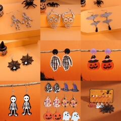 ヨーロッパとアメリカの国境を越えた工場直販の新しいハロウィーン イヤリングとイヤリングの組み合わせ漫画面白いイースター イヤリング セット